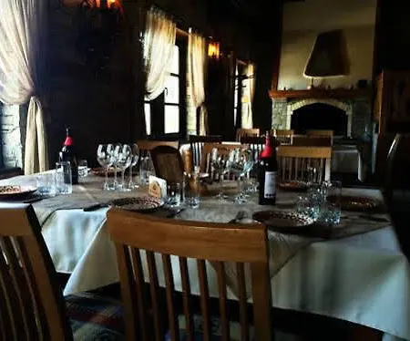 Dimmi House بيت ضيافة ليشتين